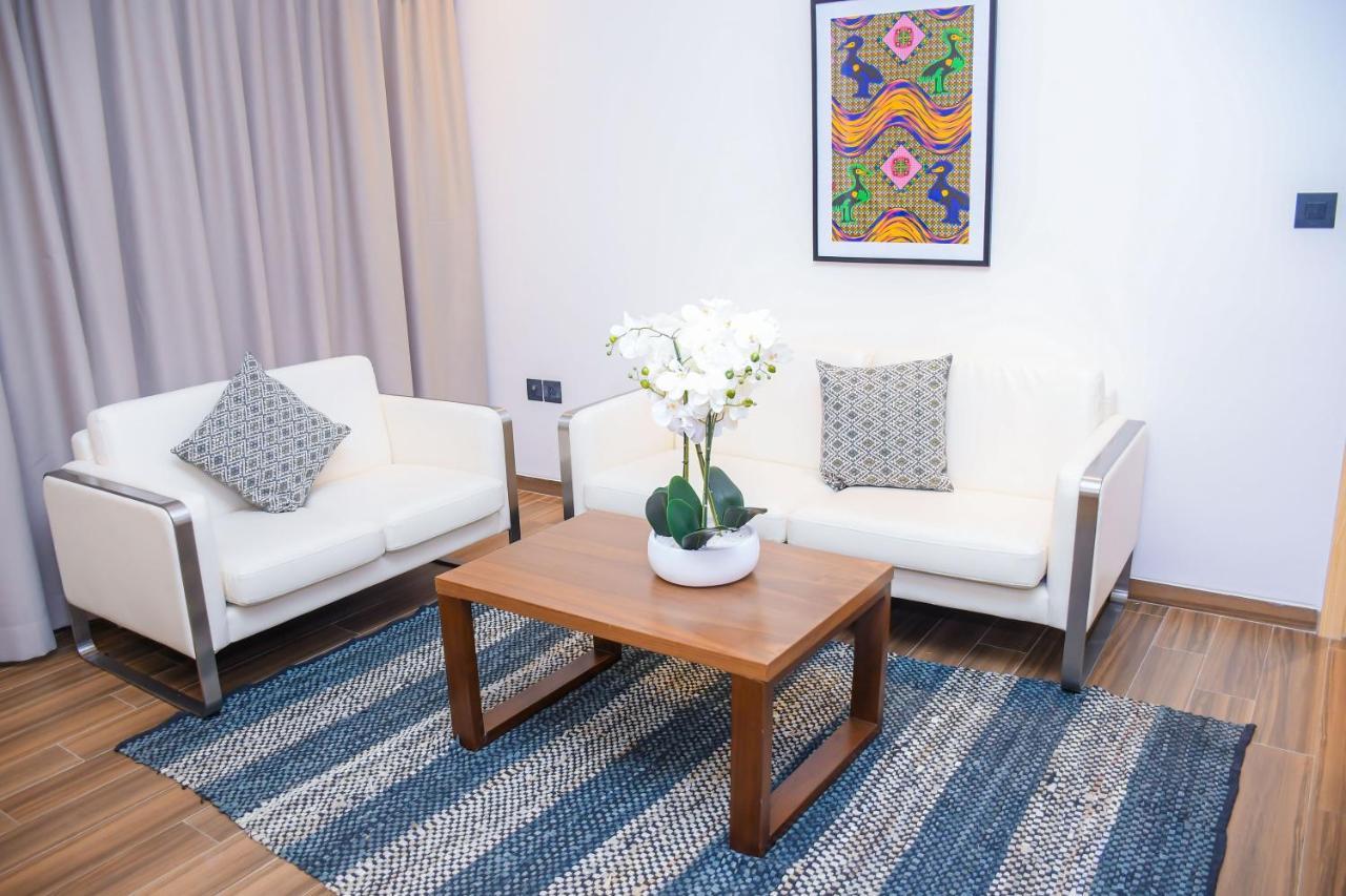 Aqua Inn Hotel 킨샤사 외부 사진